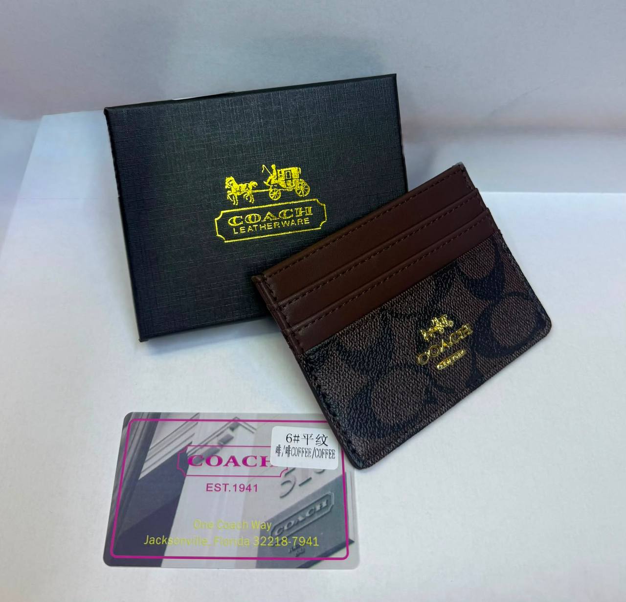Card Holders
With box 
30 dhs💓

Zain93
♥️♥️♥️