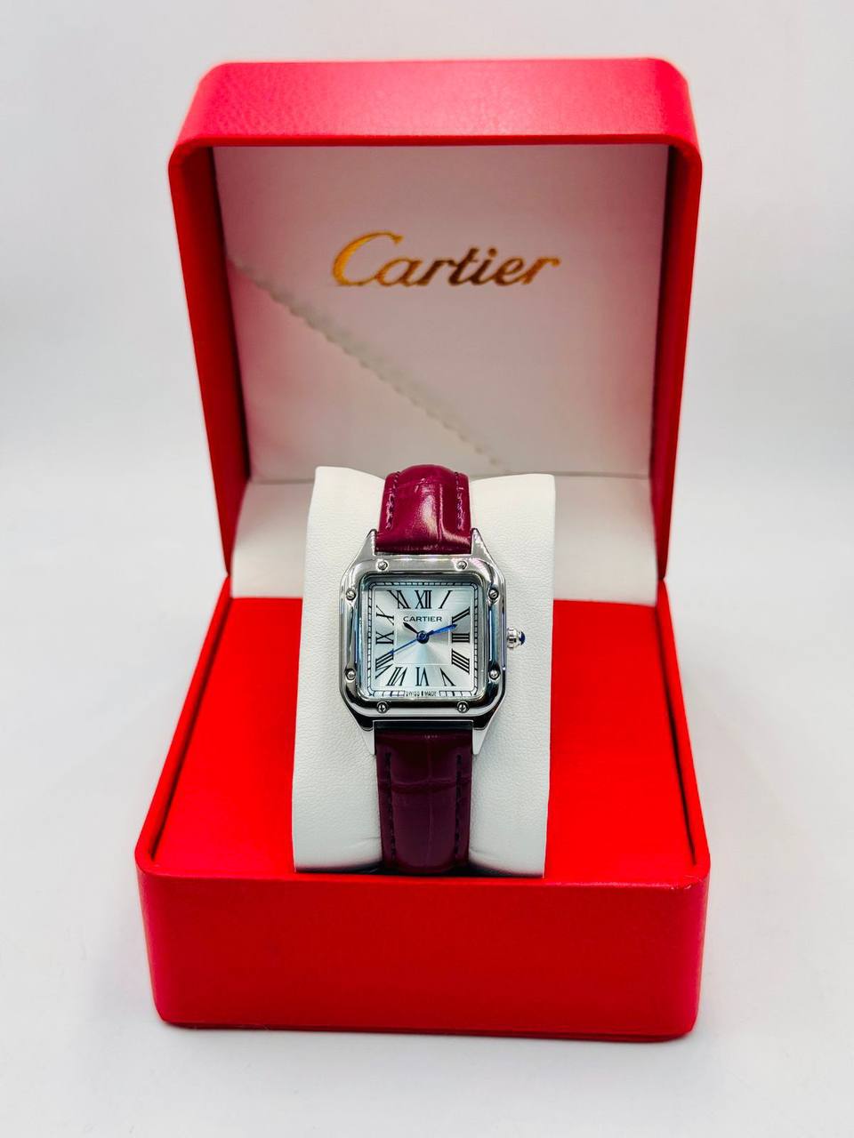 cartier Ladies 
55 dhs✅

Zain08
♥️♥️♥️