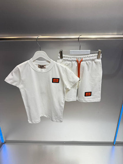 Hermes 
Super master quality 😍
Size:2/ 13years old 
240 dhs🌺

Zain261
♥️♥️♥️