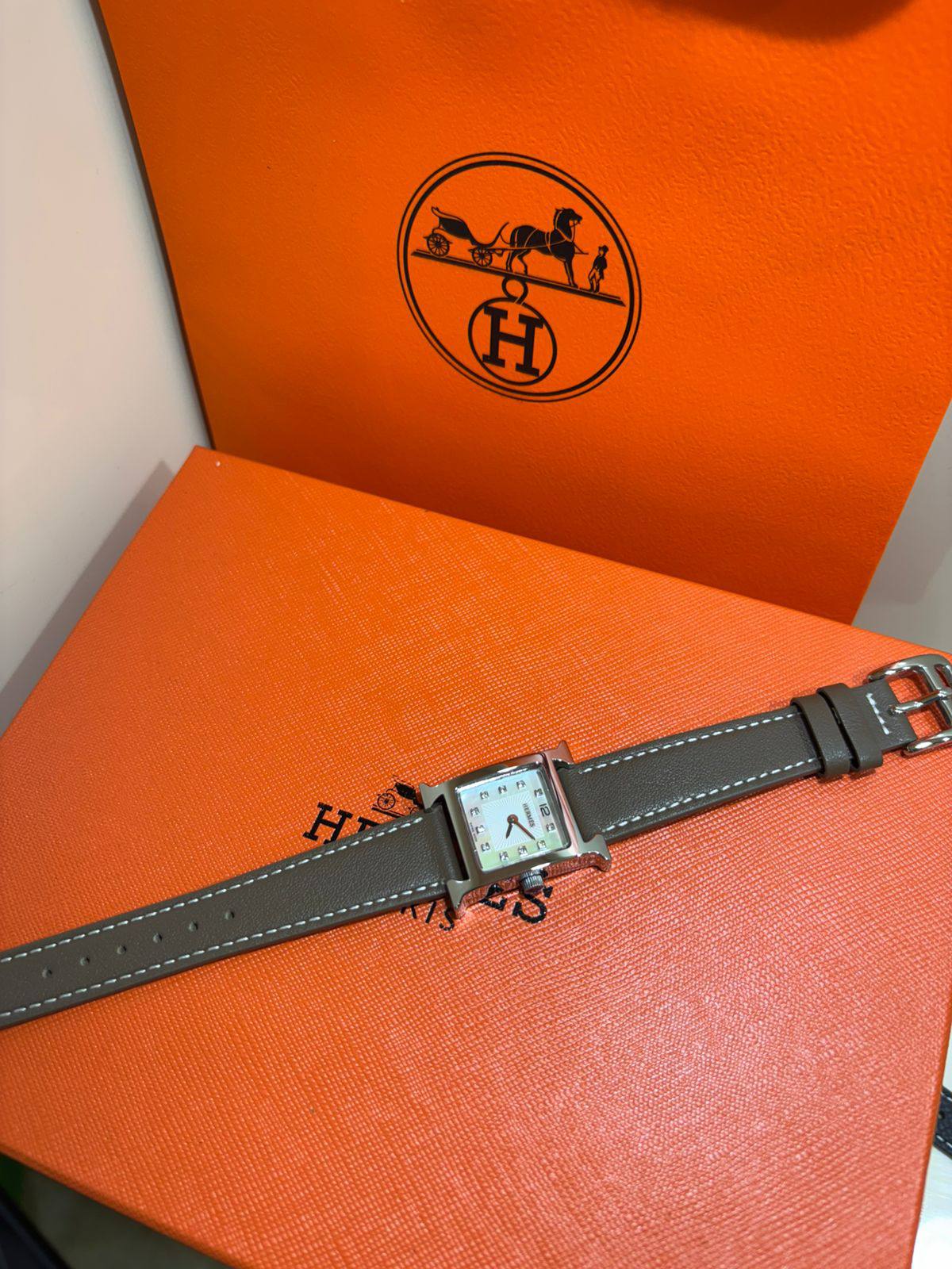 Hermes 
Master Watch
For Price 👇 WhatsApp✅
0568585901 
0507557372
0552275751 Owner Zain 👌

Zain108
♥️♥️♥️