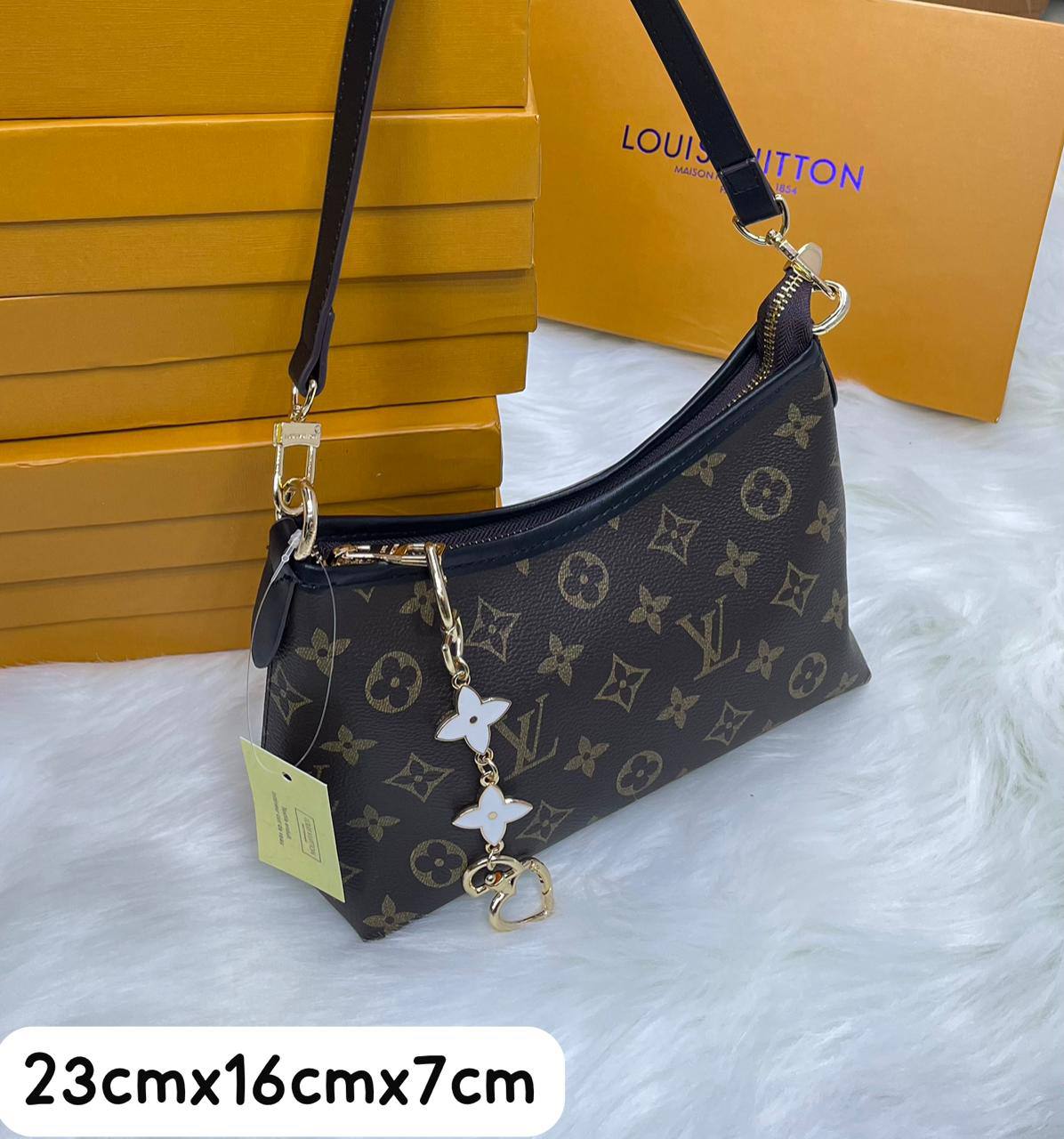 LV
with box
🎁🎁🎁

90 dhs✅

Zain72
♥️♥️♥️