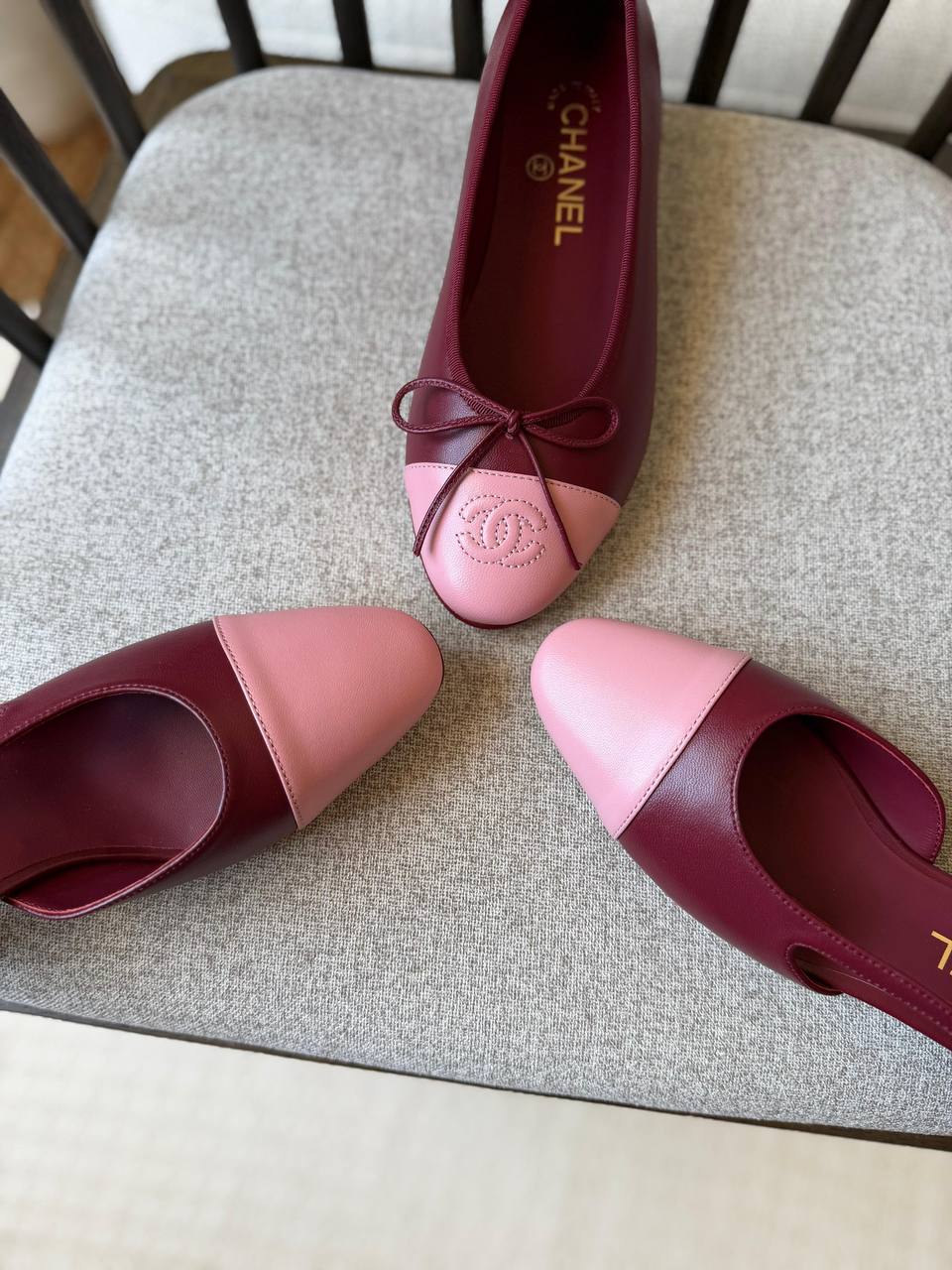 Chanel
𝑨𝑨𝑨 𝑸𝒖𝒂𝒍𝒊𝒕𝒚
𝑺𝒊𝒛𝒆 𝟑6 𝒕𝒐 𝟒2 
450 dhs✅

Zain81
♥️♥️♥️