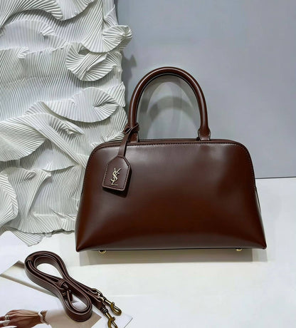 YSL 
 HIGH QUALITY 
WITH BOX 
130 dhs💓

Zain39
♥️♥️♥️