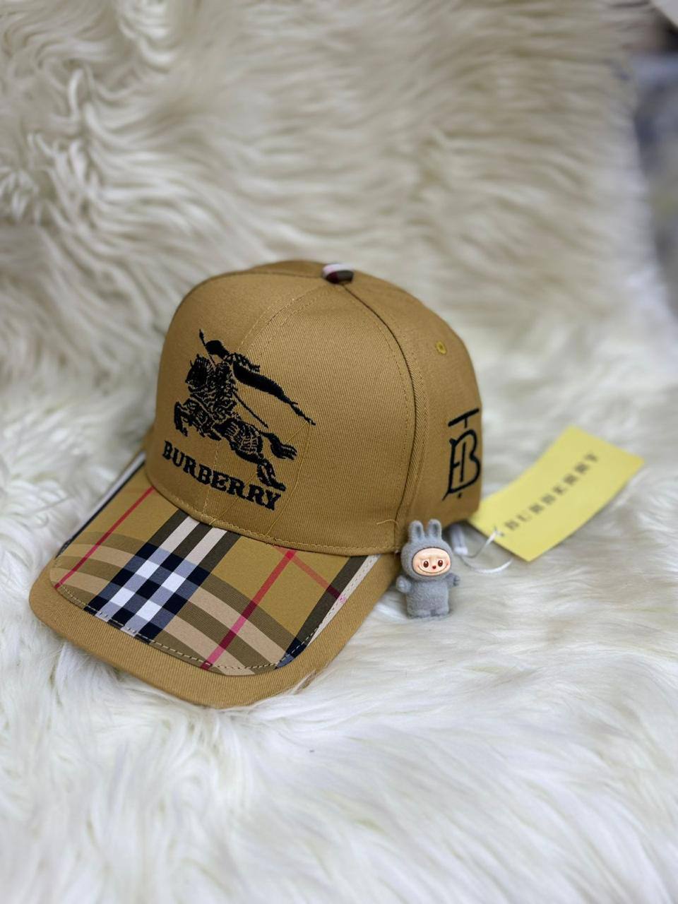 🧢 Brand caps
1️⃣ First  Quality 
Size：56 ~ 60 cm
45 dhs🇦🇪

Zain115
♥️♥️♥️