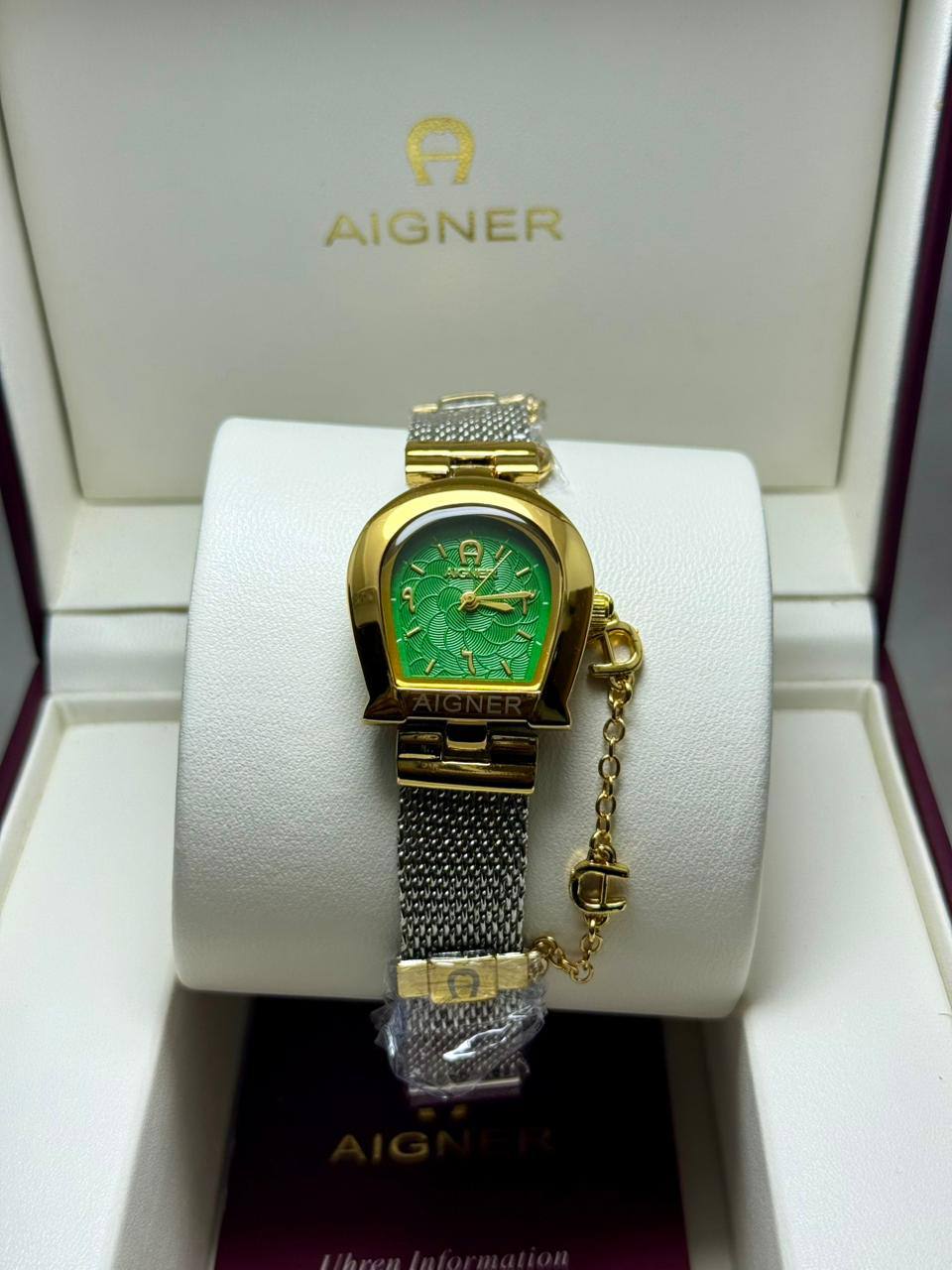 Aigner Ladies

80 dhs🇦🇪🇦🇪

Zain29
♥️♥️♥️