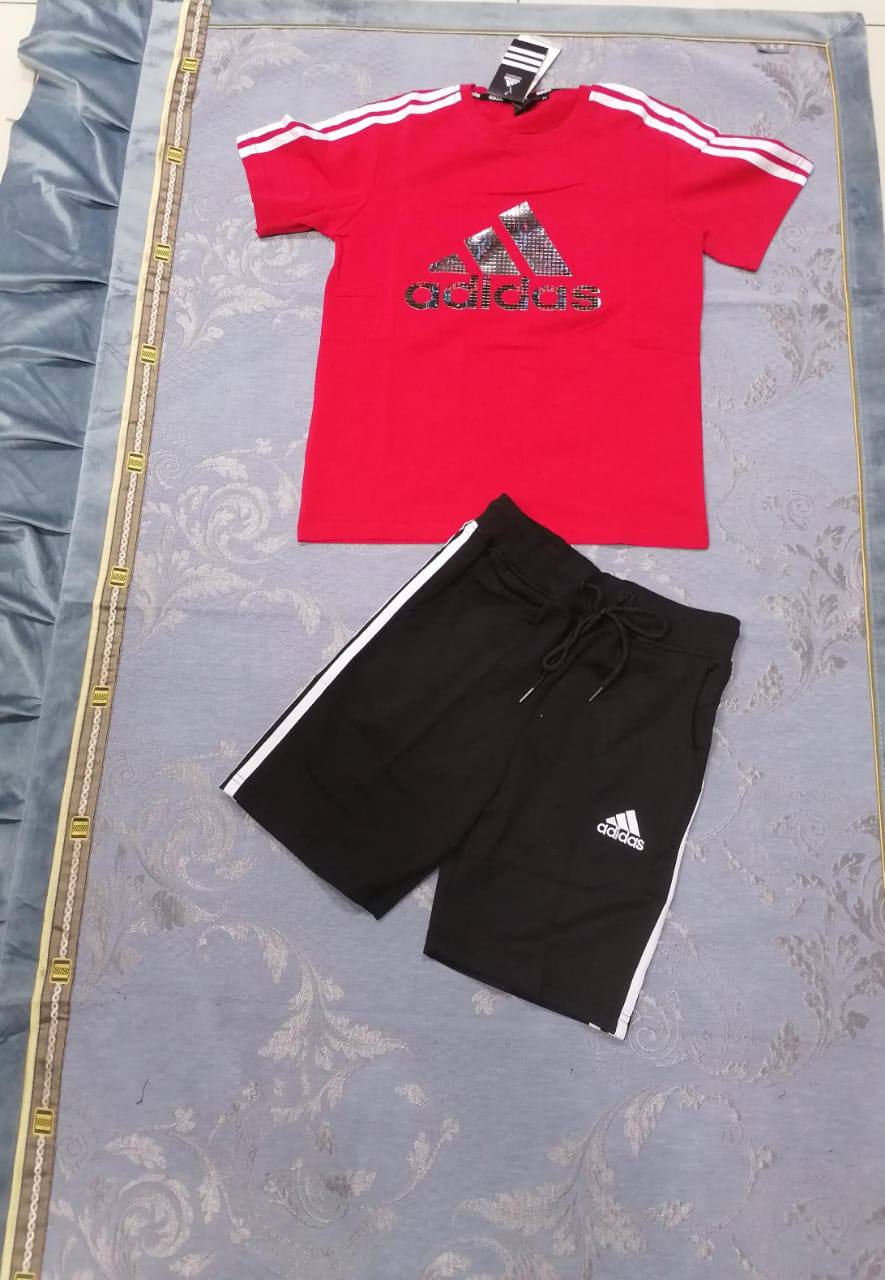 Kids tracksuit 

8 10 12 14 16 size 

75 dhs🇦🇪🇦🇪

Zain27
♥️♥️♥️