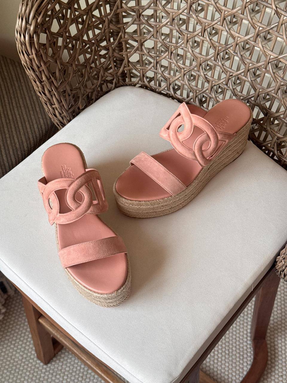 🩶 HERMES 🩶
✨ New Collection
👠 36–41
💎 Premium Quality
🔥 Super Master
450 dhs💓

Zain198
♥️♥️♥️