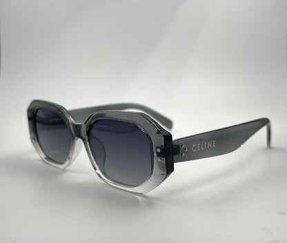 Celine💥
Sunglasses 🕶️ 
good quality 💯
With master box 🗃️ 
50 dhs❤️

Zain273
♥️♥️♥️