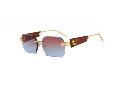 Miu Miu
Sunglasses 🕶️ 
Good quality 💯 
With master Box 🗃️ 
50 dhs💓

Zain273
♥️♥️♥️