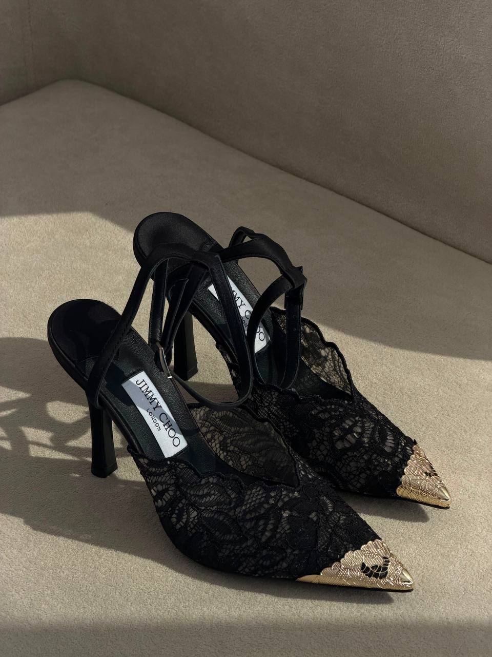 JIMMY CHOO 🦁
SUPER MASTER 😍💥
Size 36-41

490 dhs✅

Zain319
♥️♥️♥️