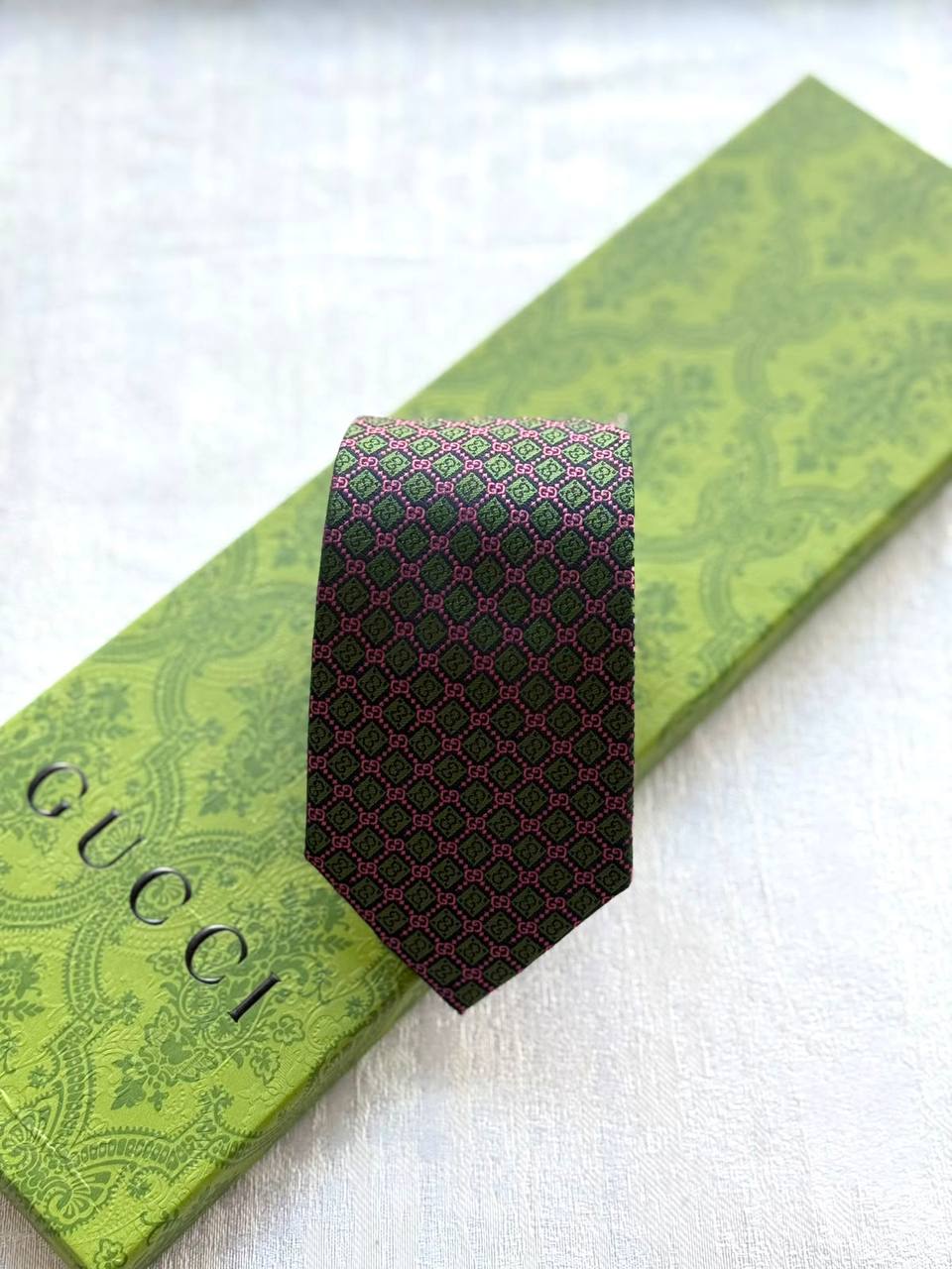 GUCCI
TIE
*Master Quality*
190 dhs💓

Zain179
♥️♥️♥️