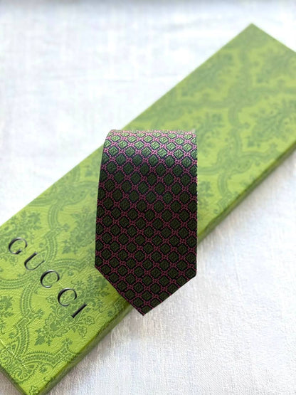 GUCCI
TIE
*Master Quality*
190 dhs💓

Zain179
♥️♥️♥️