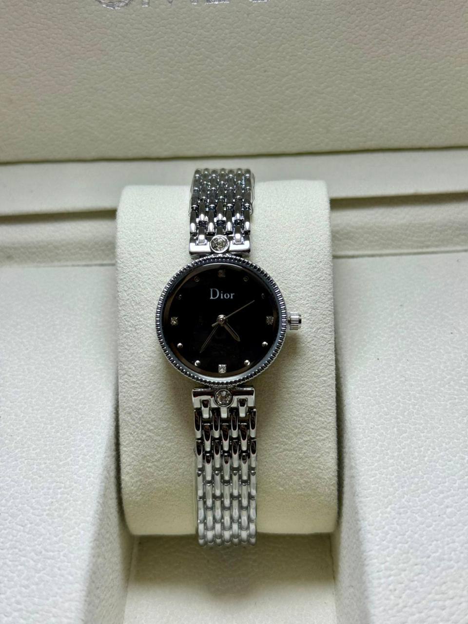 Dior
*Ladies*
55 dhs❤️

Zain29
♥️♥️♥️