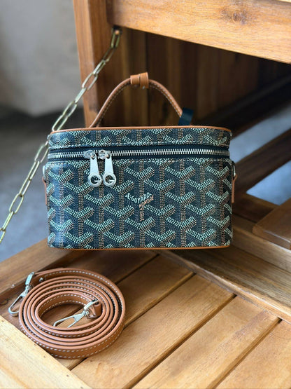 GOYARD
Super Master Quality
Original Packing🎁
Size 11CM&16CM

For Price 👇 WhatsApp✅
0568585901 
0507557372
0552275751 Owner Zain 👌

Zain321
♥️♥️♥️