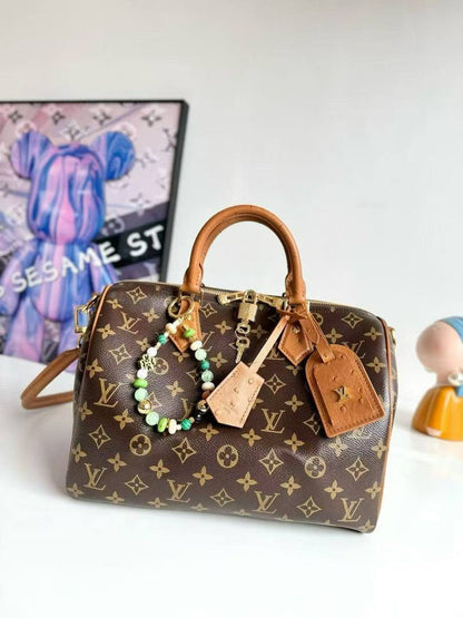 Lv

Super Master Bags
For Price 👇 WhatsApp✅
0568585901 
0507557372
0552275751 Owner Zain 👌

Zain307
♥️♥️♥️