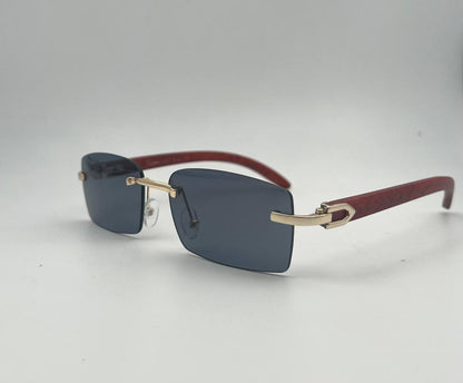 Cartier
Sunglasses 🕶️ 
good quality 💯
With master box 🗃️ 
50 dhs🪙🌨️

Zain273
♥️♥️♥️