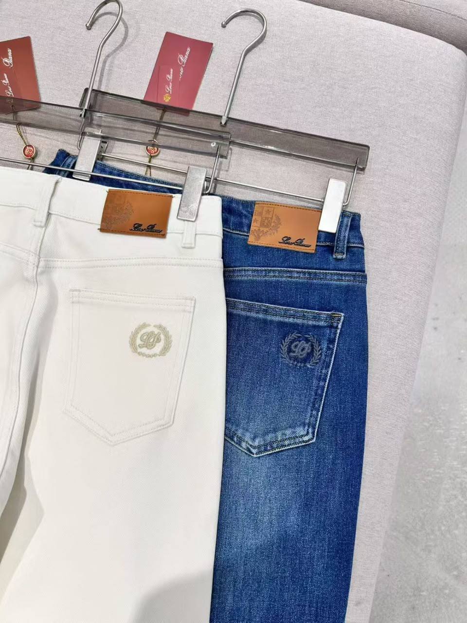 *New collections*                                                
LORO PIANA
*Super Master quality*
*Sizes: S M L XL* 
350 dhs🇦🇪🇦🇪

Zain308
♥️♥️♥️