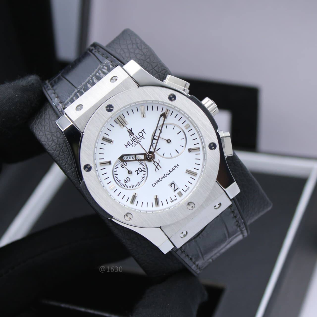 HUBLOT MEN
*STOP WATCH*
220 dhs✅

Zain304
♥️♥️♥️