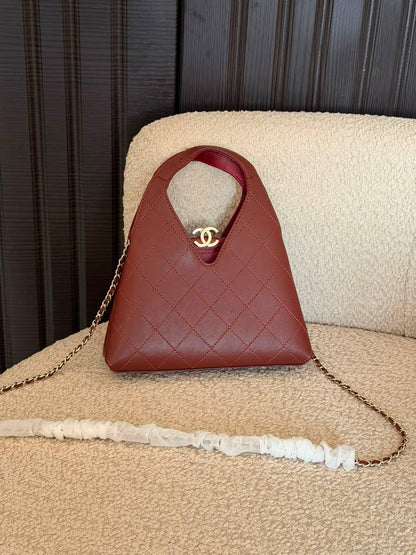 Chanel

270 dhs🇦🇪🇦🇪


Zain134
♥️♥️♥️