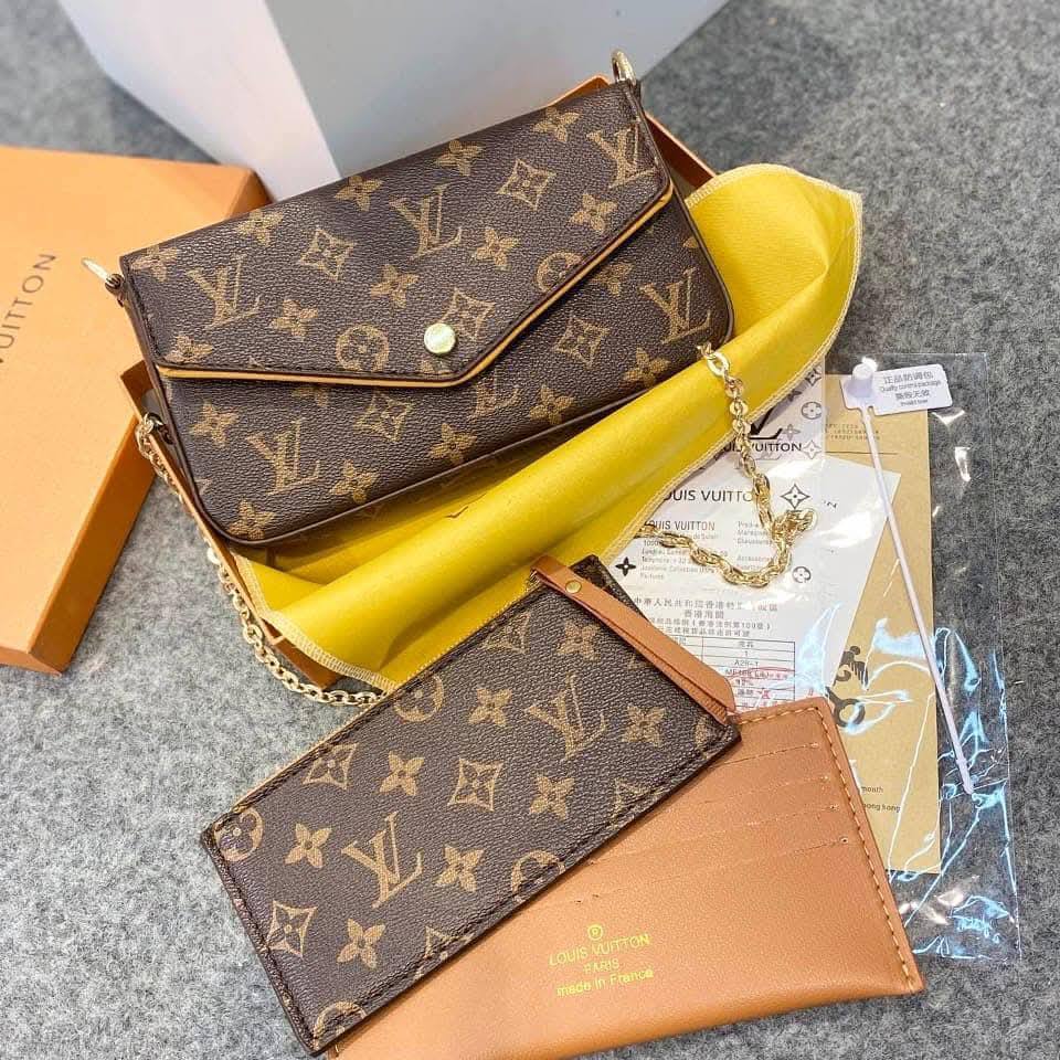 LV
WITH BOX 
85 dhs🇦🇪🇦🇪

Zain169
♥️♥️♥️