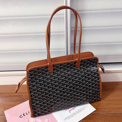 Goyard

size：47×17×31
120 dhs💓

Zain114
♥️♥️♥️