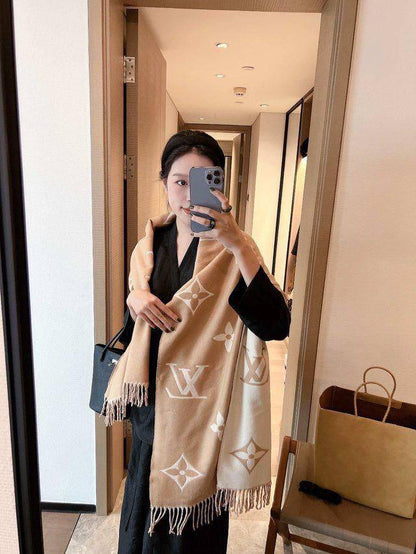 Coming new stock
Winter scarf 
45 dhs🪙🌨️

Zain93
♥️♥️♥️