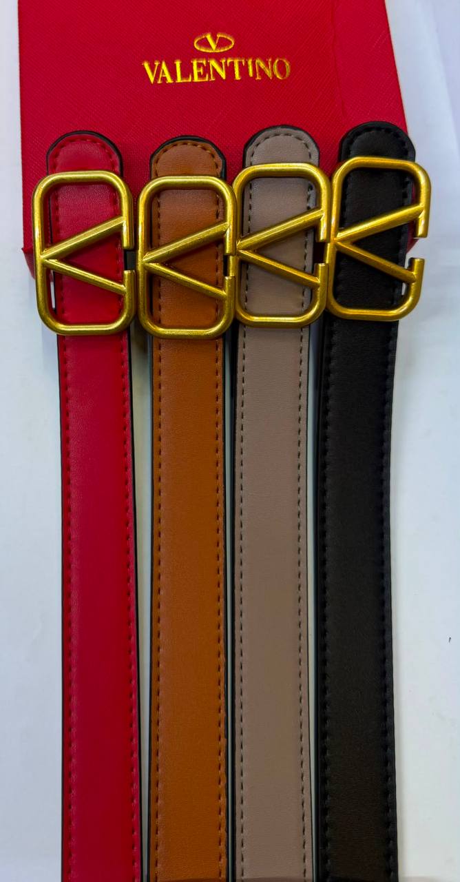 Ladies Belts 
With box
40 dhs🇦🇪🇦🇪

Zain93
♥️♥️♥️