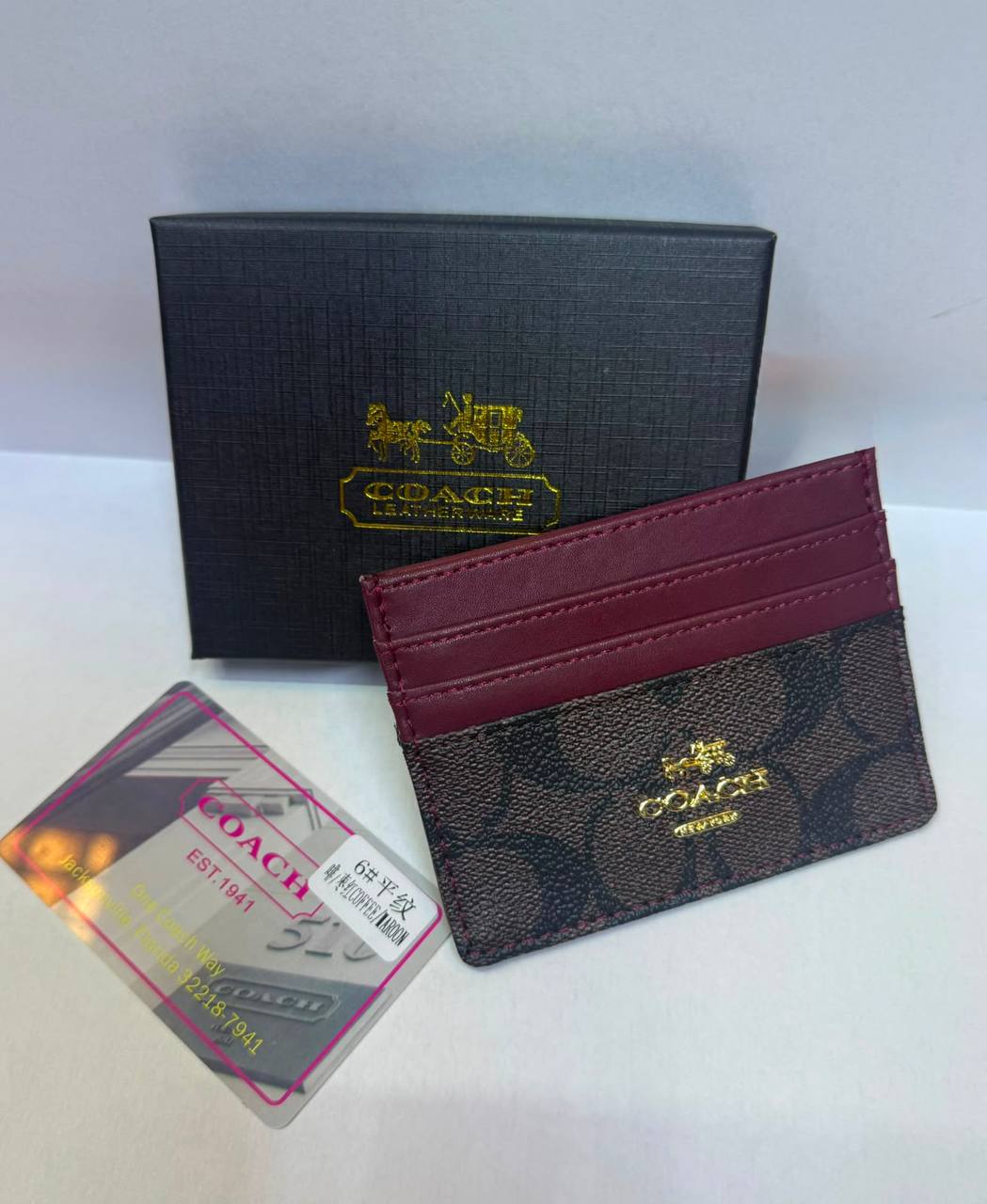 Card Holders
With box 
30 dhs💓

Zain93
♥️♥️♥️