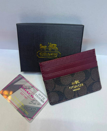 Card Holders
With box 
30 dhs💓

Zain93
♥️♥️♥️
