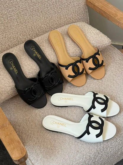 CHANEL 🖤
✨ 𝐍𝐞𝐰 𝐂𝐨𝐥𝐥𝐞𝐜𝐭𝐢𝐨𝐧
✨ 𝐒𝐮𝐩𝐞𝐫 𝐌𝐚𝐬𝐭𝐞𝐫 𝐐𝐮𝐚𝐥𝐢𝐭𝐲
✨ 𝐀𝐯𝐚𝐢𝐥𝐚𝐛𝐥𝐞 𝐍𝐨𝐰
✨ 𝐒𝐢𝐳𝐞𝐬: 𝟑𝟔 — 𝟒𝟏
450 dhs✅

Zain298
♥️♥️♥️