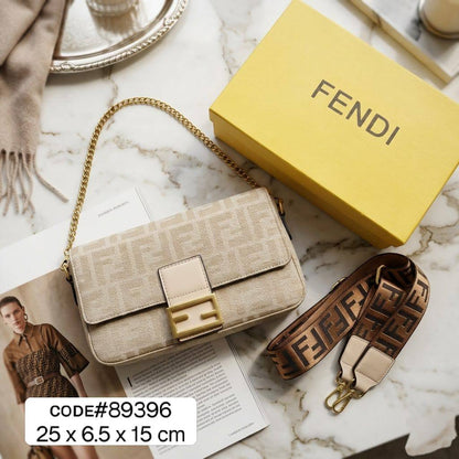 FENDI ʙᴀɢᴜᴇᴛᴛᴇ
FF ᴊᴀᴄǫᴜᴀʀᴅ ғᴀʙʀɪᴄ
ɢᴏʟᴅ ʜᴀʀᴅᴡᴀʀᴇ
ᴡɪᴛʜ ʟᴏɴɢ ᴛʀɪᴍ ʙᴇʟᴛ sᴛʀᴀᴘ
sɪᴢᴇ : 25 cm
ᴡɪᴛʜ BOX
🎁🎁🎁

75 dhs💓

Zain31
♥️♥️♥️