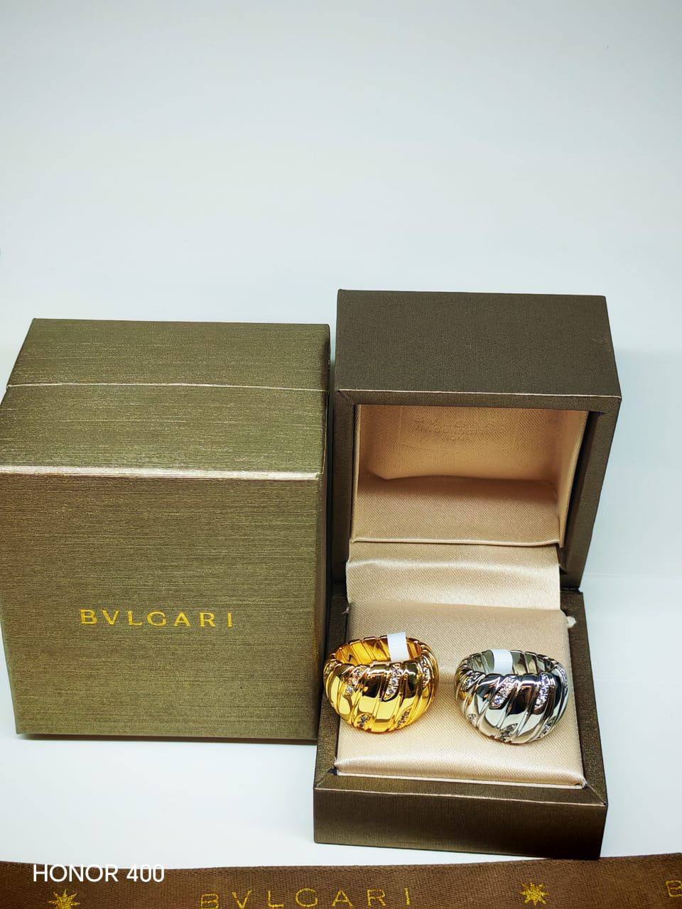 Bvlgari
55 dhs✅ 

normal box

Zain122
♥️♥️♥️
