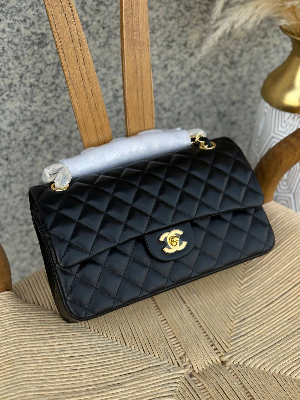 Available Again✨✨✨
CHANEL
25cm
350 dhs🪙🌨️
Top quality 
Full Packing🎁✨✨

Zain167
♥️♥️♥️