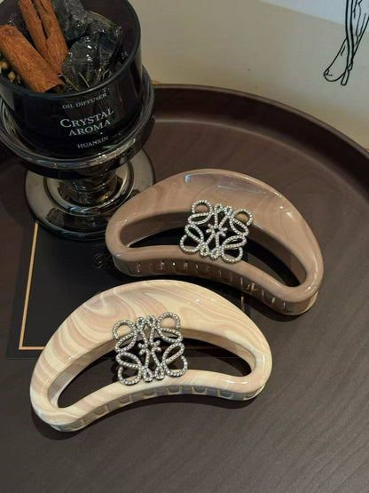 Head Accessories ❤️‍🔥*
good quality 💯
With paper bag🛍️
20 dhs💓

Zain216
♥️♥️♥️