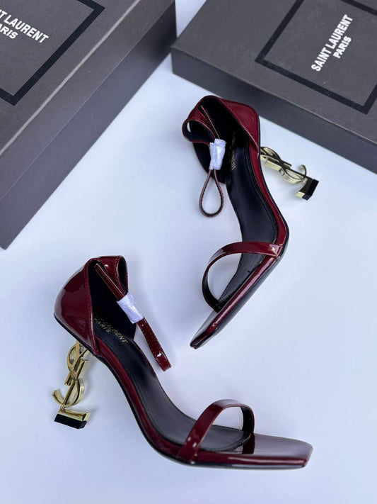 YSL 
120 dhs✅
Size 36-42

Zain30
♥️♥️♥️