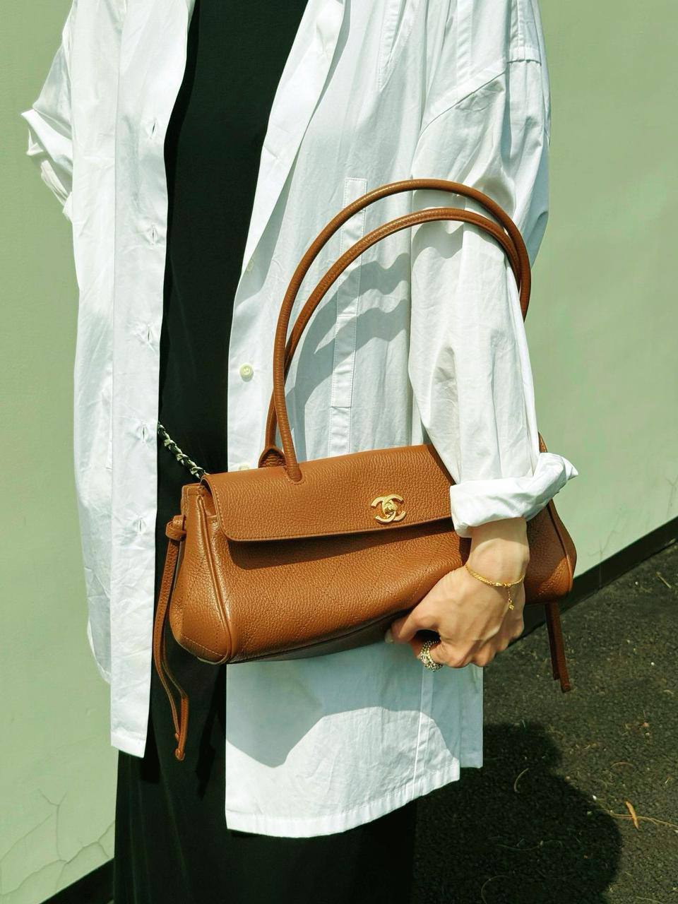 CHANEL 
COPY ONE 
32cm , 
190 dhs✅

Zain39
♥️♥️♥️