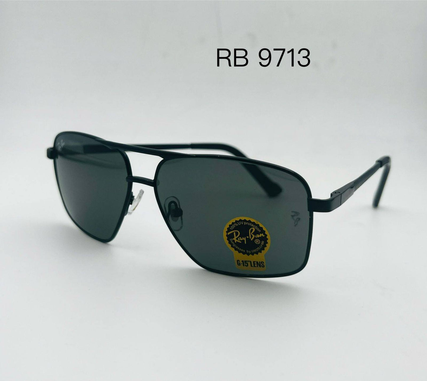 Sunglasses 🕶️ 
Good quality 💯 
Master box 🗃️ 
50 dhs💓

Zain273
♥️♥️♥️