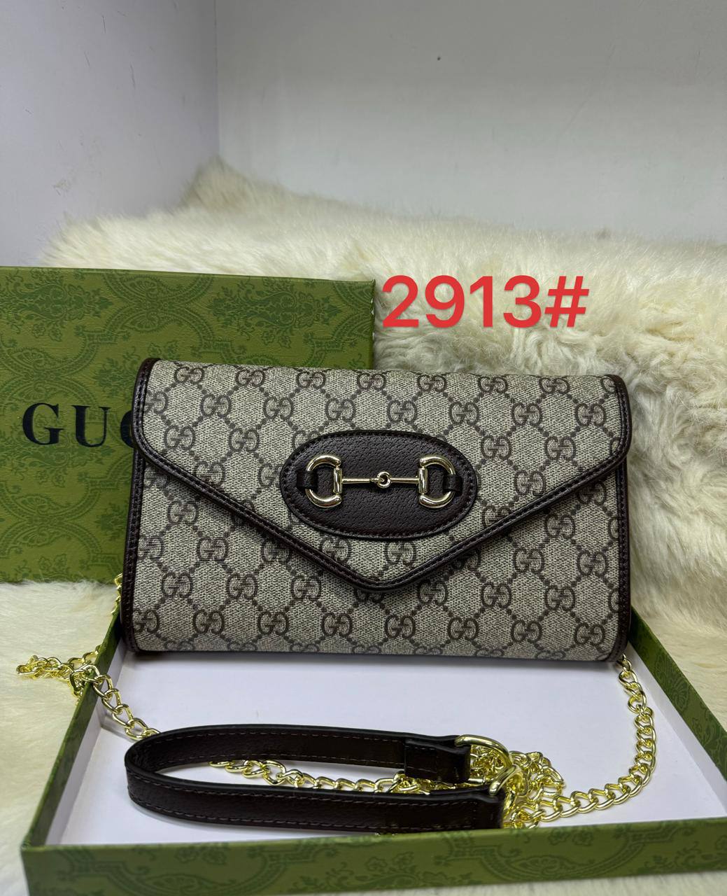Bagsق
Update Stock
80 dhs✅ 

with box
🎁🎁🎁

good quality

Zain50
♥️♥️♥️