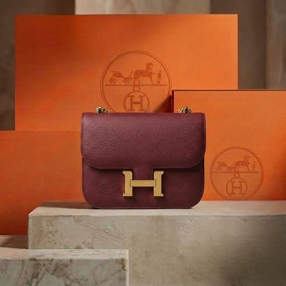 Hermes ᴄᴏɴsᴛᴀɴᴄᴇ
ᴇᴘsᴏᴍ ʟᴇᴀᴛʜᴇʀ ᴡɪᴛʜ
ᴘᴀʟʟᴀᴅɪᴜᴍ ᴘʟᴀᴛᴇᴅ ʜᴀʀᴅᴡᴀʀᴇ
sɪᴢᴇ :19 cm
ᴡɪᴛʜ BOX

100 dhs💛

Zain31
♥️♥️♥️