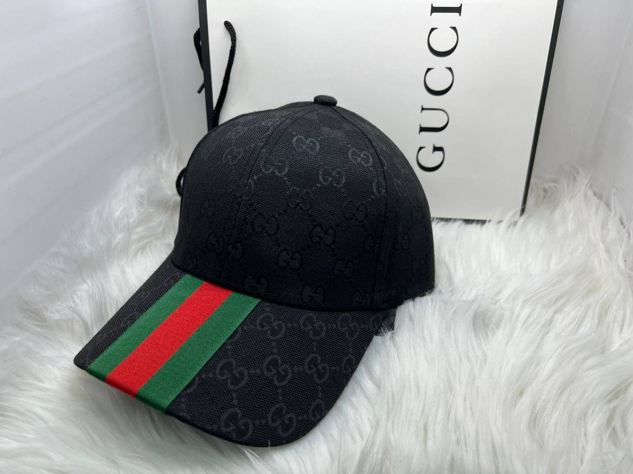 Caps
55 dhs✅
high quality

Zain182
♥️♥️♥️