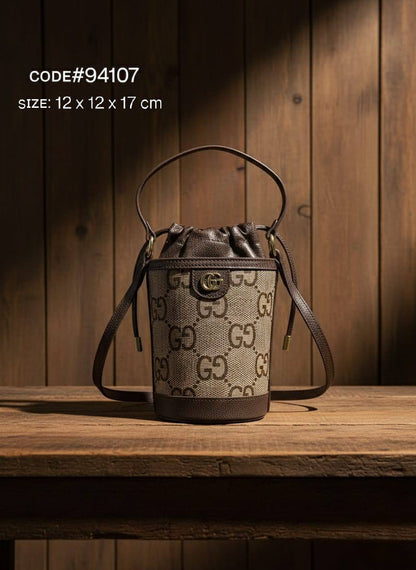 𝗚𝗨𝗖𝗖𝗜 OPHIDIA
Mini BUCKET BAG
ɪᴛ ʜᴀs ʟᴏɴɢ ʙᴇʟᴛ sᴛʀᴀᴘ
sɪᴢᴇ: 12 cm
ᴡɪᴛʜ BOX
🎁🎁🎁

75 dhs🪙🌨️

Zain31
♥️♥️♥️
