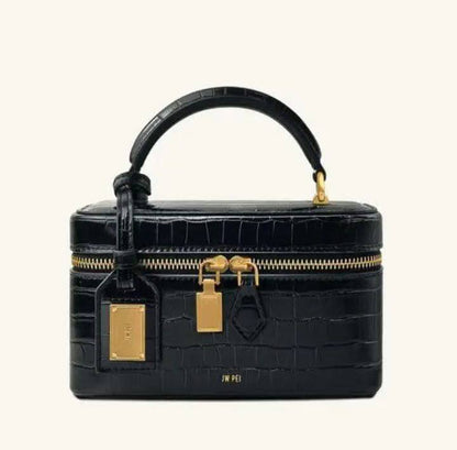 JW PEI
120 dhs✅
High-quality with box

Zain35
♥️♥️♥️
