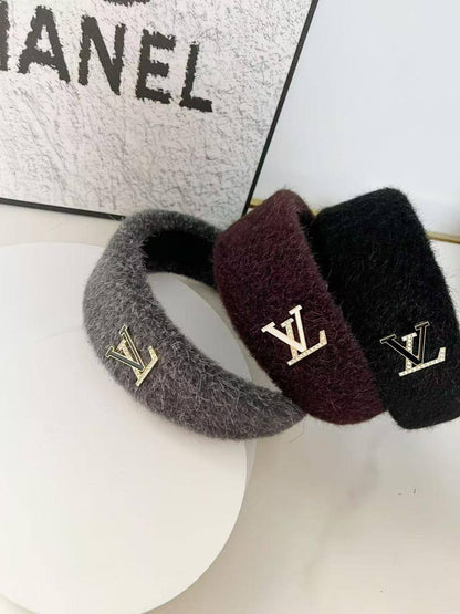 Headband
20 dhs🪙🌨️

Zain263
♥️♥️♥️