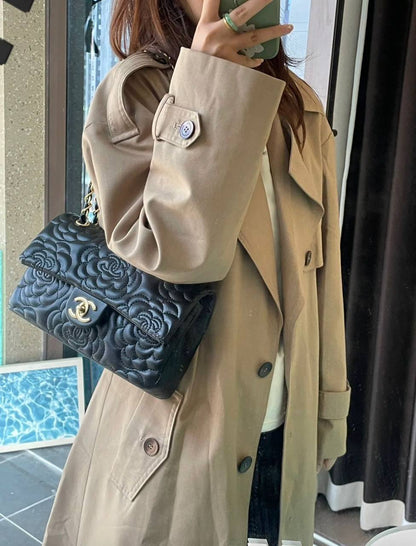 CHANEL 
NEW CAME GOOD QUALITY 
WITH BOX 
🎁🎁🎁

115 dhs🪙🌨️

Zain39
♥️♥️♥️