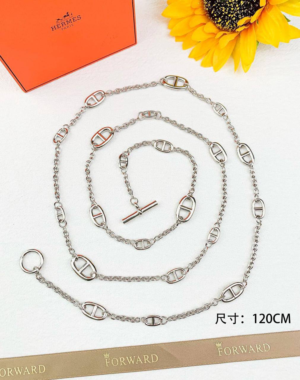 HERMES NECKLACE
MASTER💫✨

150 DHS 🇦🇪🇦🇪🇦🇪
WITH BOX AND PAPER BAG🛍️🎁
Zain89
♥️♥️♥️