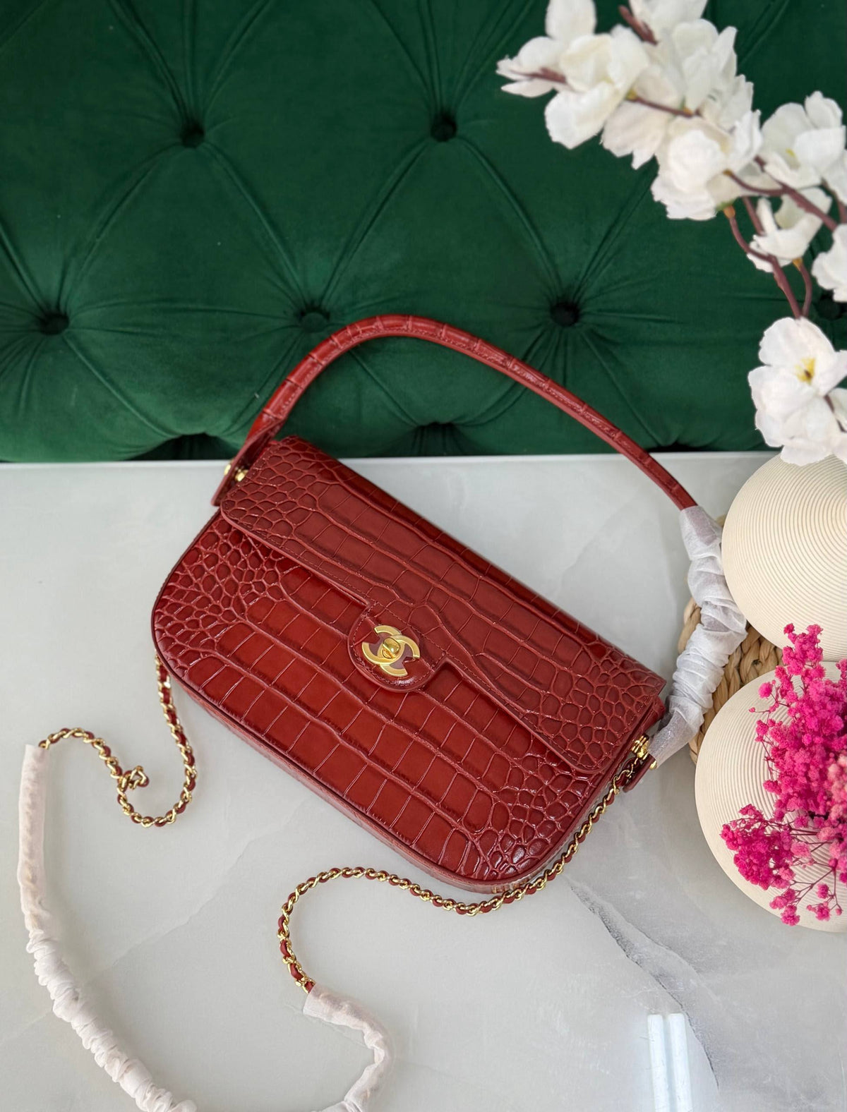 CHANEL✨
Available original box 📦 
With full packing 🎀🎀
Super high quality 💥💥

For Price 👇 WhatsApp✅
0568585901 
0507557372
0552275751 Owner Zain 👌

Zain283
♥️♥️♥️