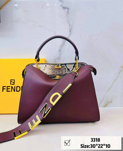 Fendi
110 dhs❣️

Zain46
♥️♥️♥️