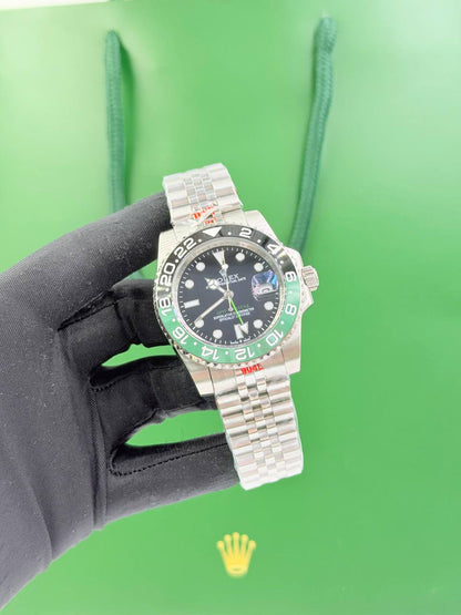 Rolex
master GMT-MASTER II
230 dhs✅

Zain85
♥️♥️♥️