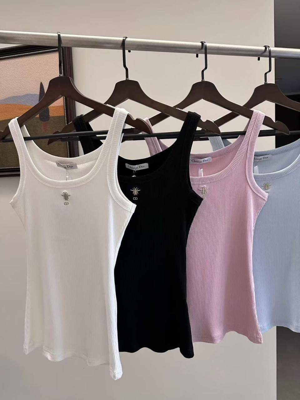 *New collections*                                                
DIOR
*Super Master quality*
*Sizes: S M L XL* 
250 dhs💓

Zain308
♥️♥️♥️