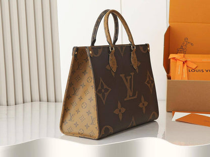 LV
ONTHEGO GOOD QUALITY MEDUIM SIZE NEW CAME 
100 dhs🇦🇪🇦🇪

Zain295
♥️♥️♥️